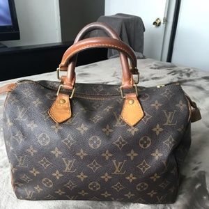 Louis Vuitton Monogram Speedy 30